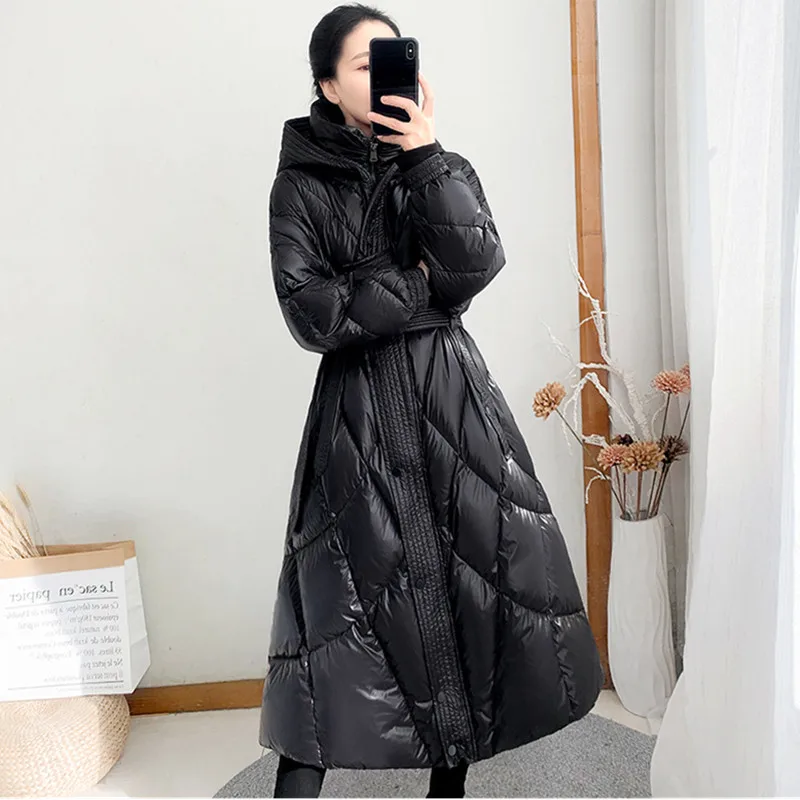 

2020 New Women's Winter 90% White duck down Coat Thicken Hooded Female Parkas Black Glossy Windproof Warm Long Down Coat Outwear