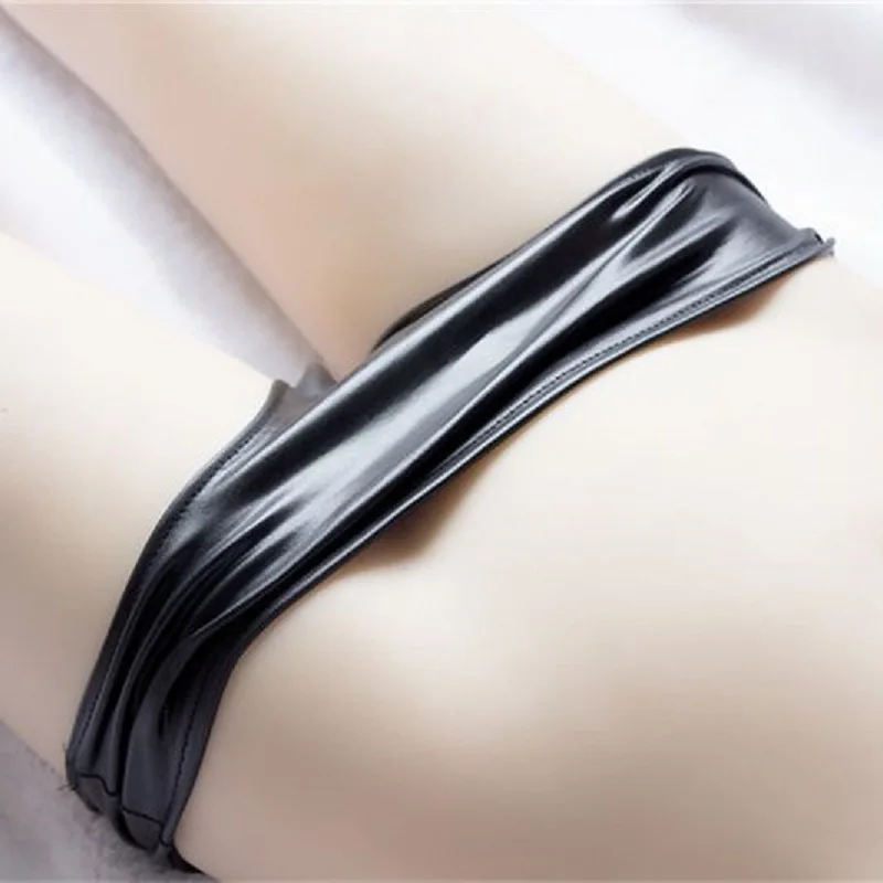 Женские сексуальные трусики с вырезами для секса из лакированной кожи Открытой