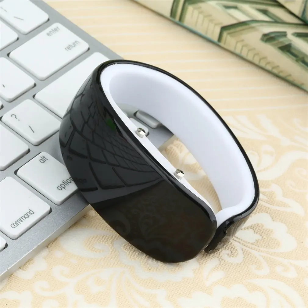 Стильные черные цифровые часы для мужчин и женщин резиновые светодиодные