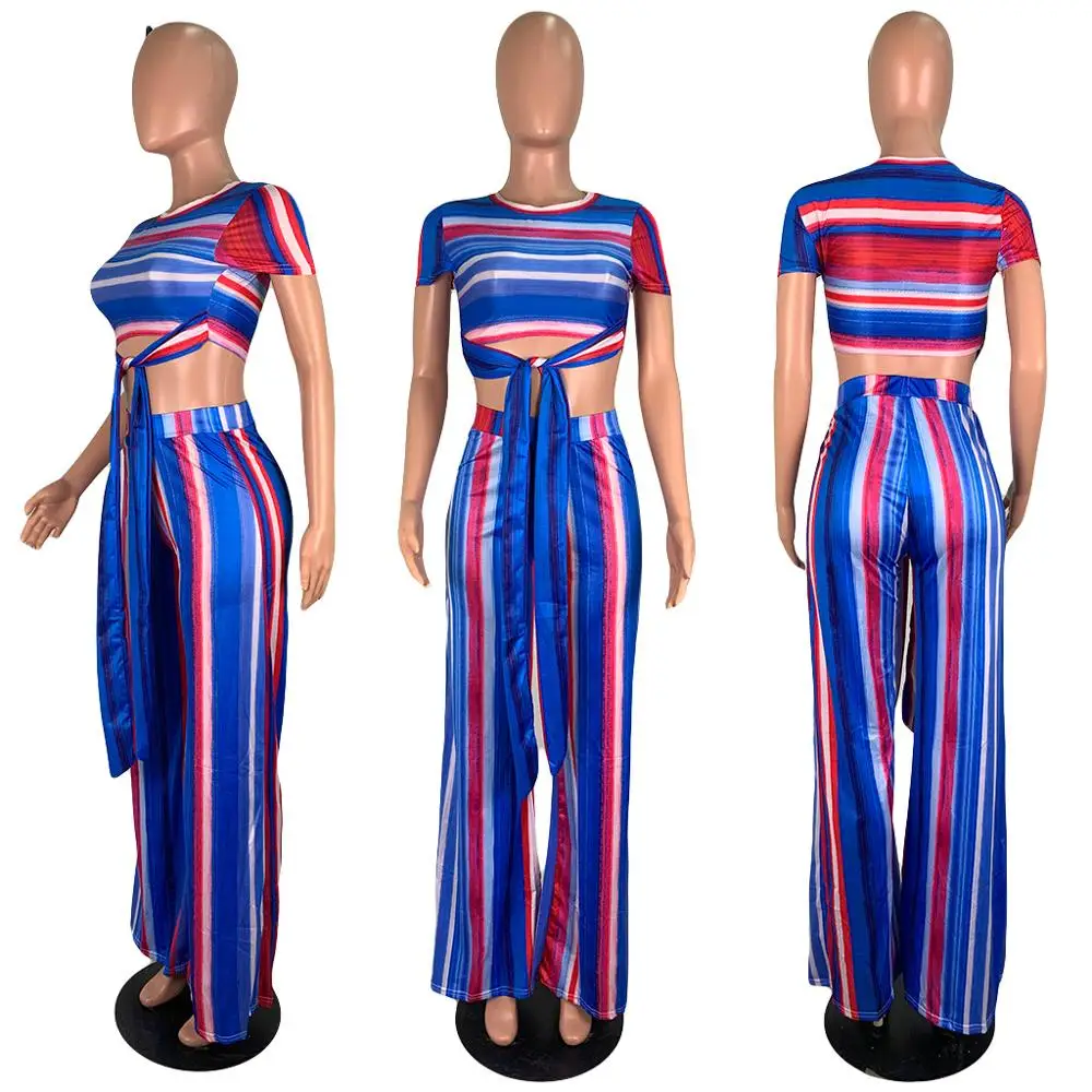 Женский комплект из двух предметов футболка с круглым вырезом и короткими