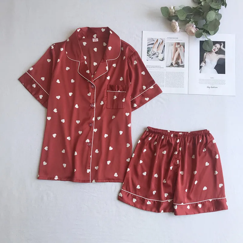 

Burgundy 2PCS Heart Print Pajamas Set Casual Nightwear With Pocket Turn-down Collar Shirt&Shorts Home Wear Rayon Sleepwear