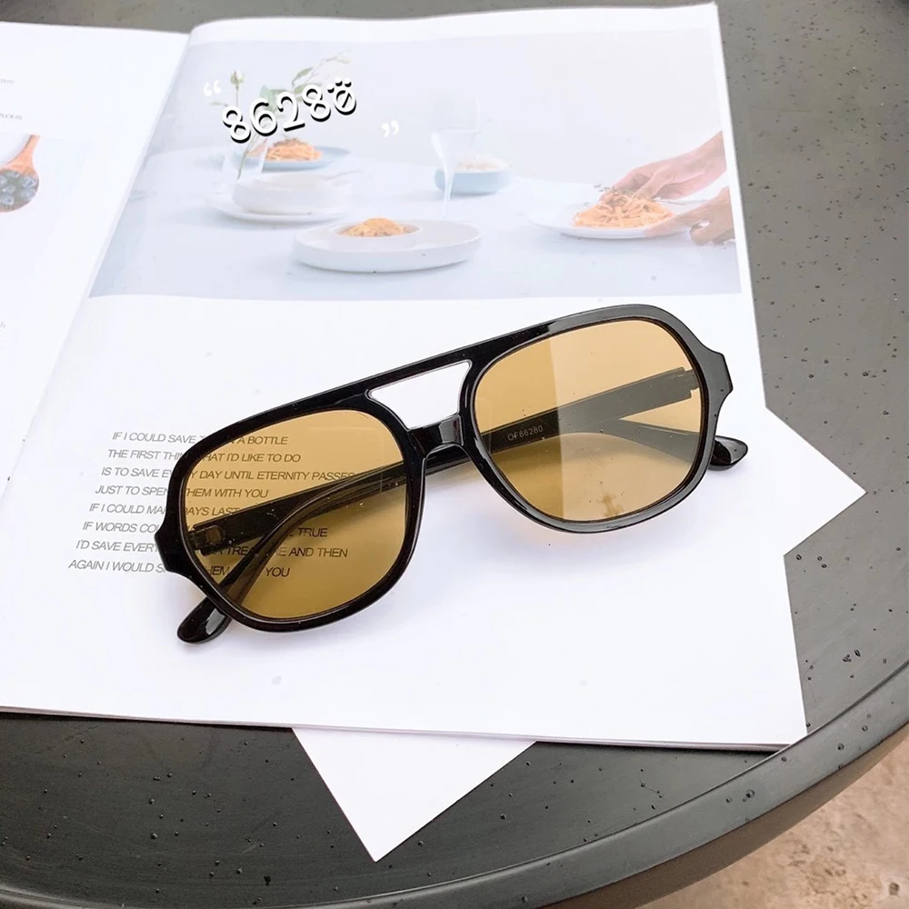 

2021 Trends Yellow Pilot Fashionable Sunglasses For Men Oversized Anti Blue Light Computer Glasses Cozmo Black Lenses Unisex