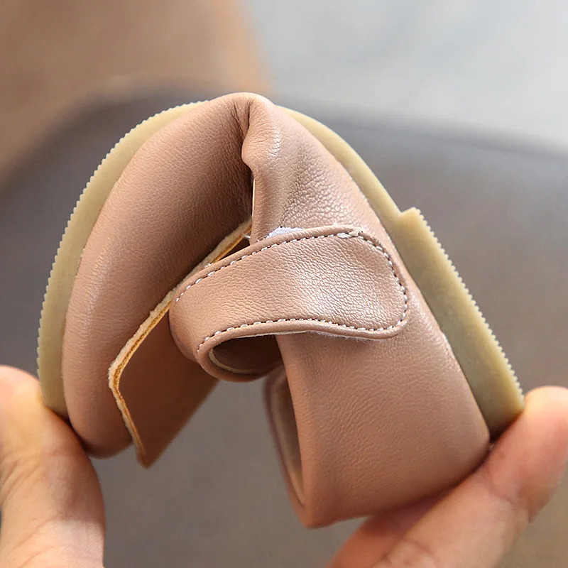 Детские кожаные туфли однотонная повседневная обувь на мягкой подошве для