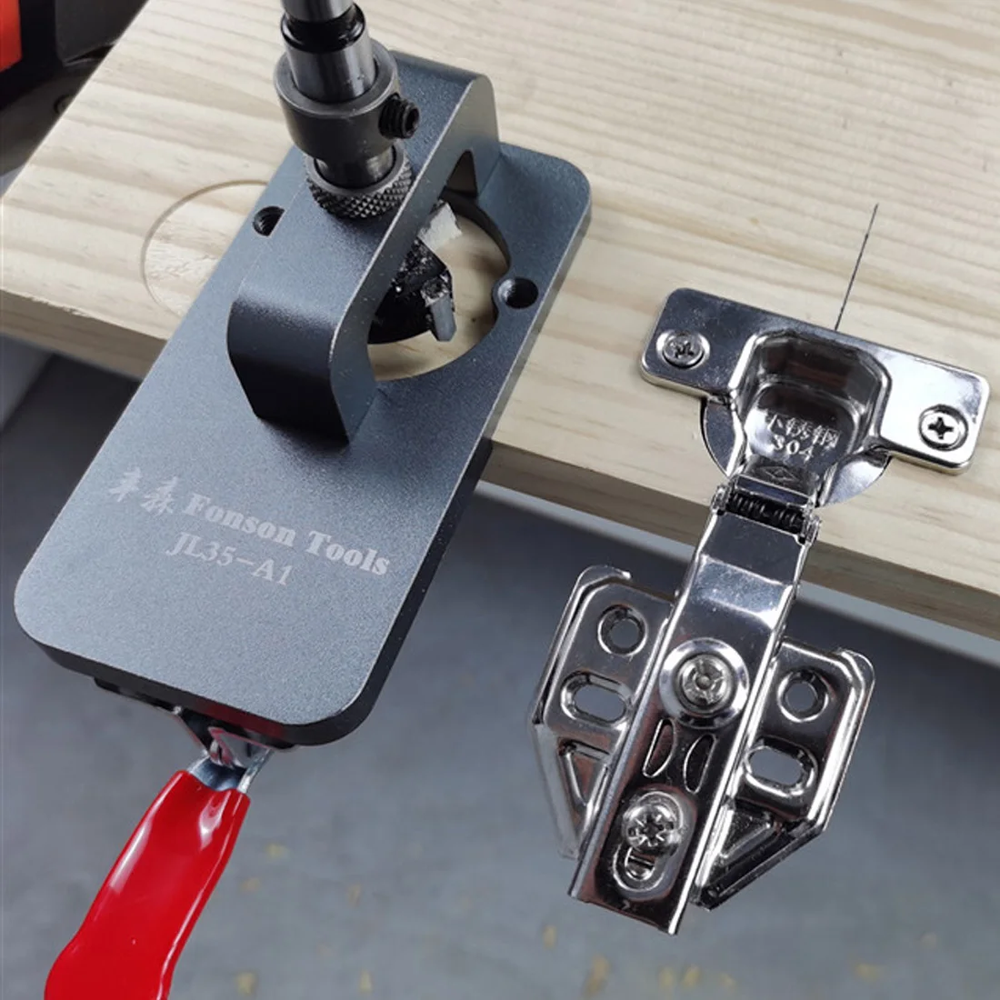 

Woodworking Hole Drilling Guide Locator 35mm Hinge Boring Jig with Aluminum Alloy Device Hole Pattern Door Cabinet