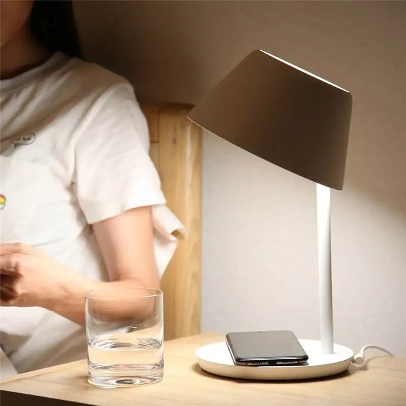 저렴한 Yeelight-YLCT03YL LED 테이블 램프 프로 무선 충전 랜턴 Ra95 조명, 무단 터치 간단한 실내 조명