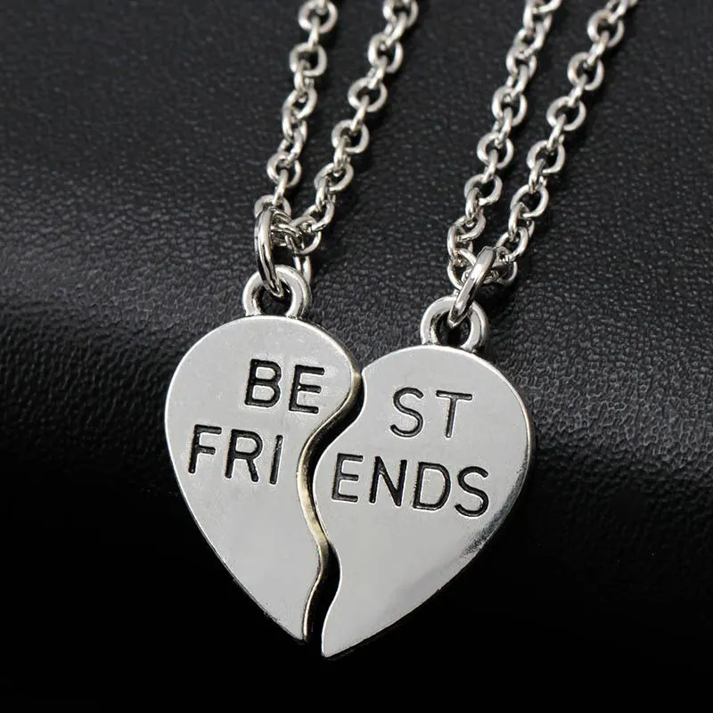 

2 Best Friend Pendants Necklaces Share With Your Friends 2PCS New Creative Style Fashion Friendship Broken Heart Parts Necklace