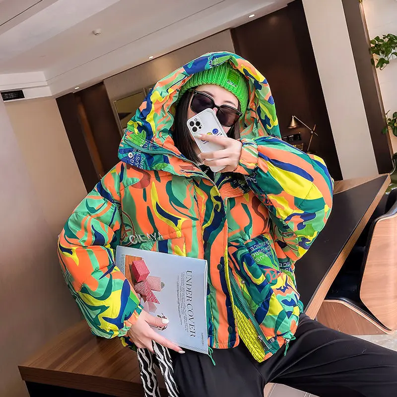 2021 Winter New Printed Cotton Jacket Women Winter Short Hooded Bread Jacket Thicken Fashion Graffiti camouflage down jackets