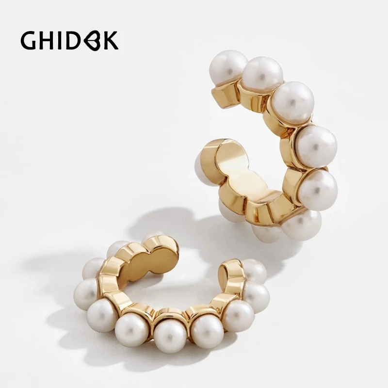 GHIDBK красивый изящный белый жемчуг серьги для ушного хряща минималистичный искусственный жемчуг, круглый клипсы для ушей ручной работы геометрические кольца серьги