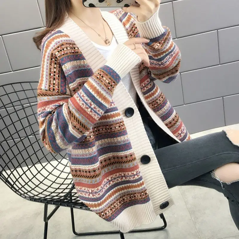 

New Cardigan Women's Sweater Fall 2021 Knitted Jacket Women's Spring and Autumn Western Style Loose Outer Wear