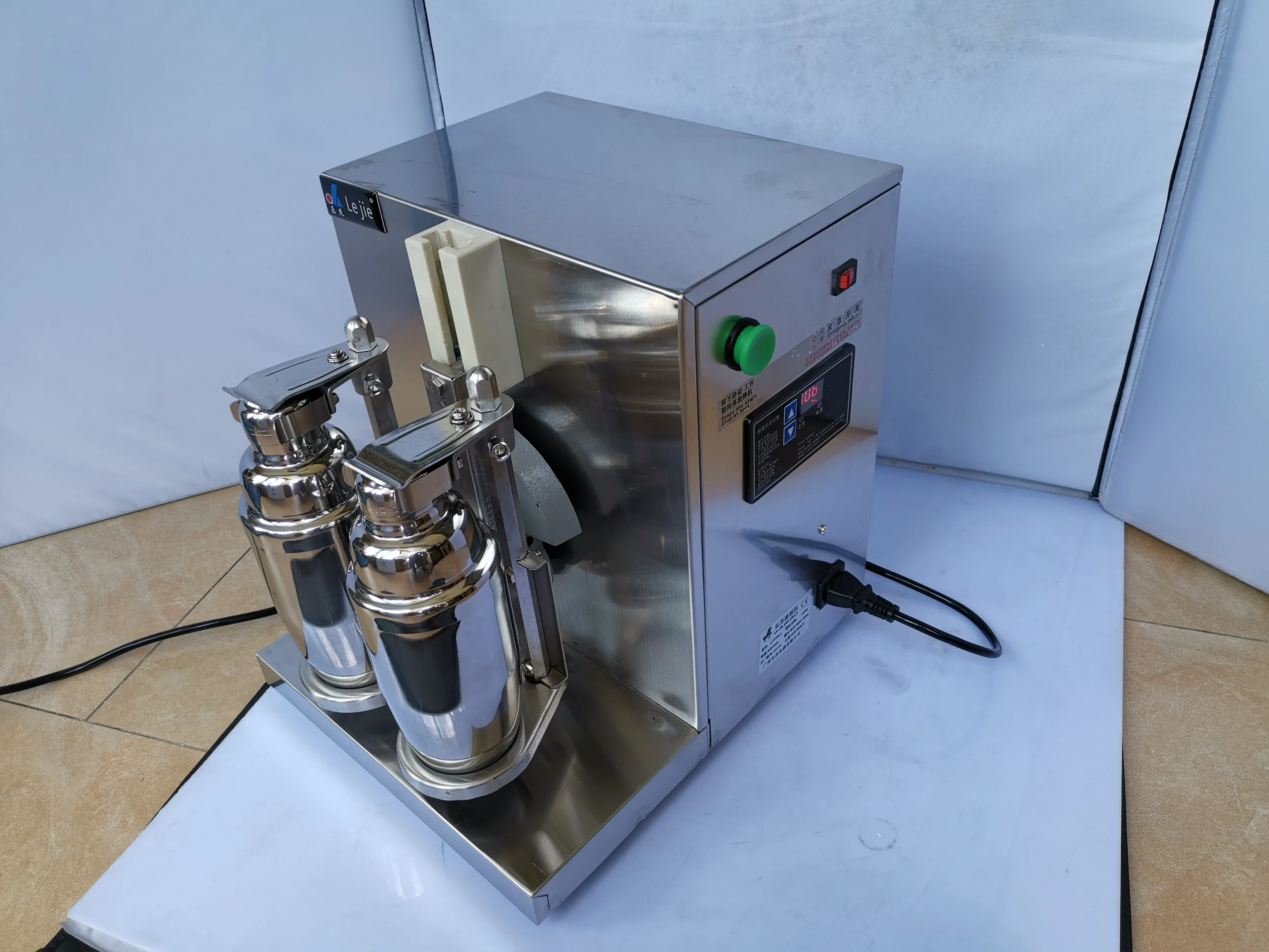 Автоматический шейкер с двойной рамой для чая и молока Вибрирующая машина + 2 шт.