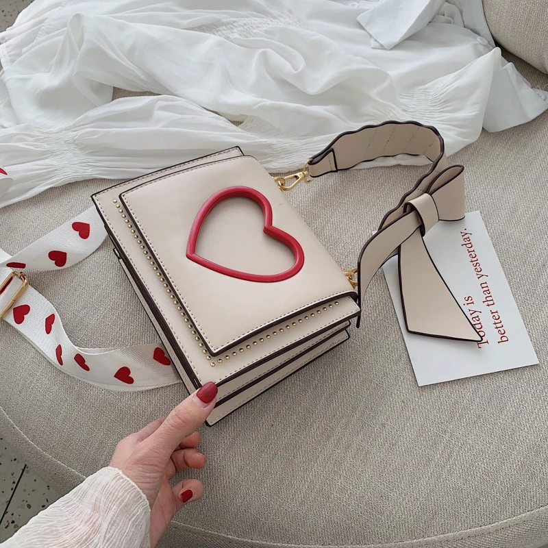 Зимняя сумка с сердцем дизайнерская через плечо для женщин повседневная женская