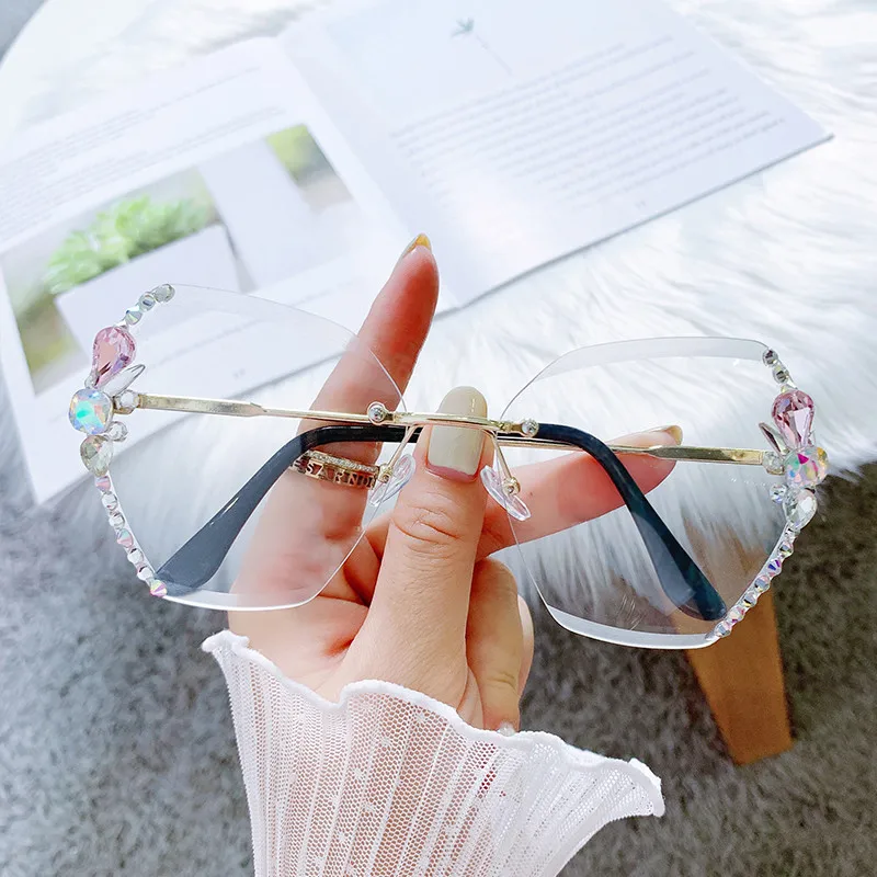 

Luxury Rhinestone Vintage Sunglasses for Women 2021 Fashion Rimless Sun Glasses Bling Diamond Pink Shades Gafas De Sol Mujer