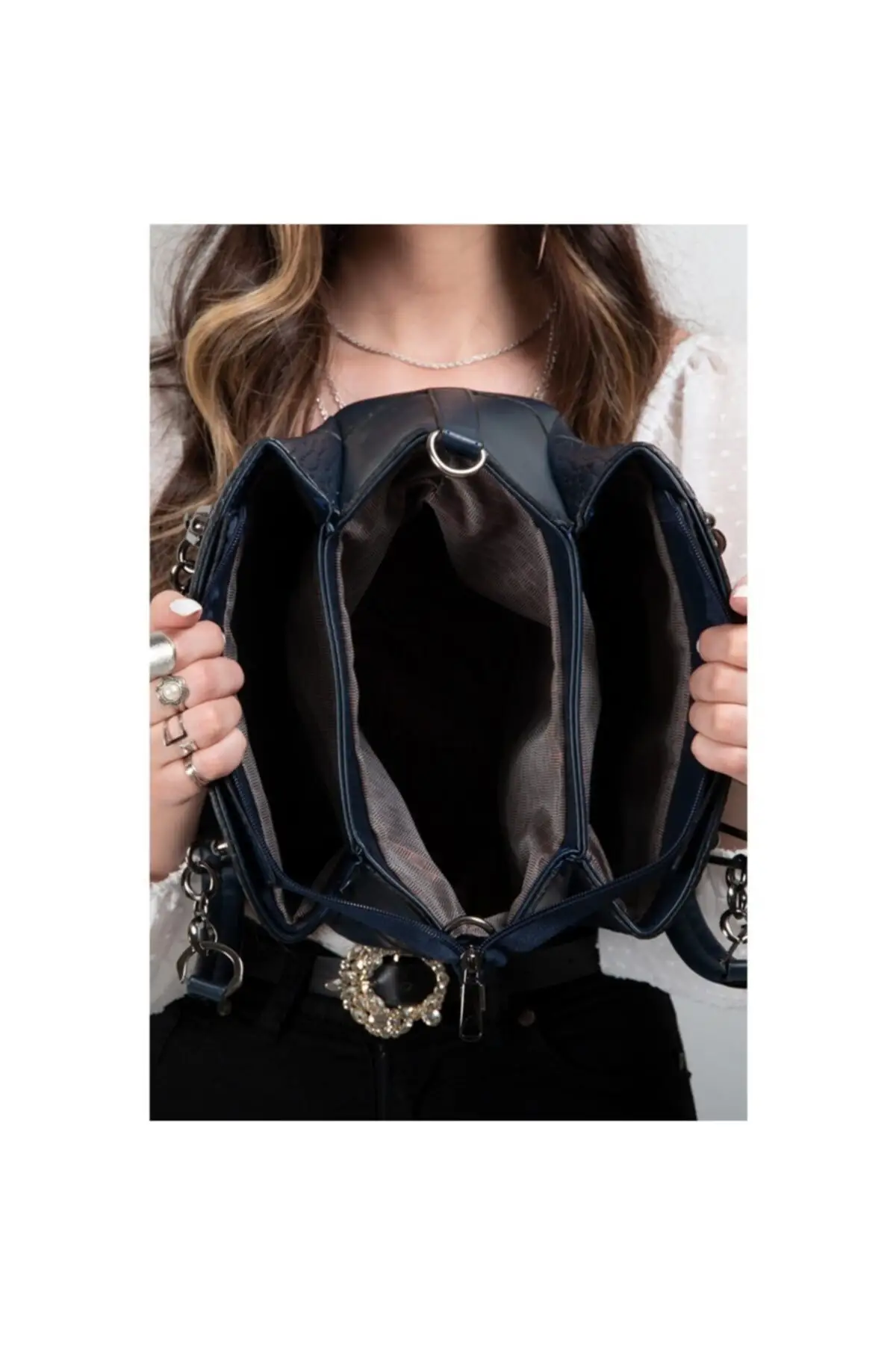 

Women's Messenger Bag Black Medium Outdoor Artificial Leather