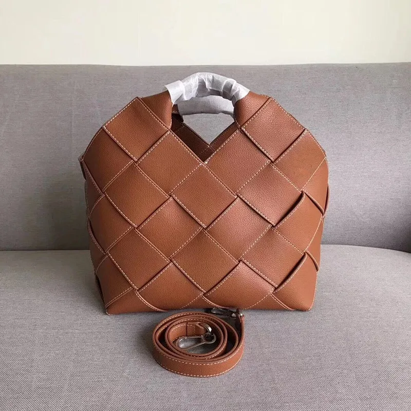 Женская сумка-мешок из натуральной кожи с ручками и плечевым ремнём | Багаж сумки