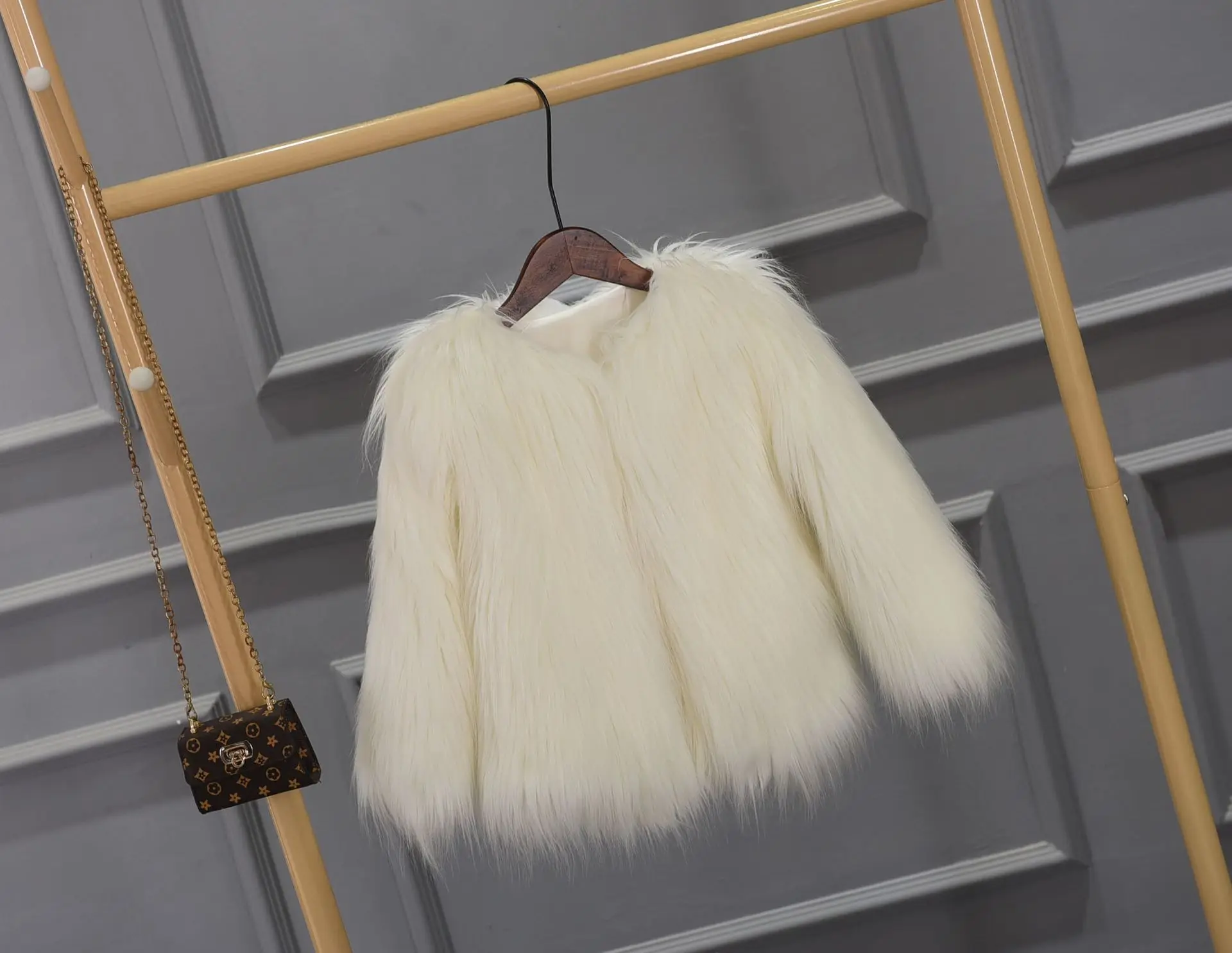 Женское пальто из искусственного меха осенне-зимняя верхняя одежда официальные