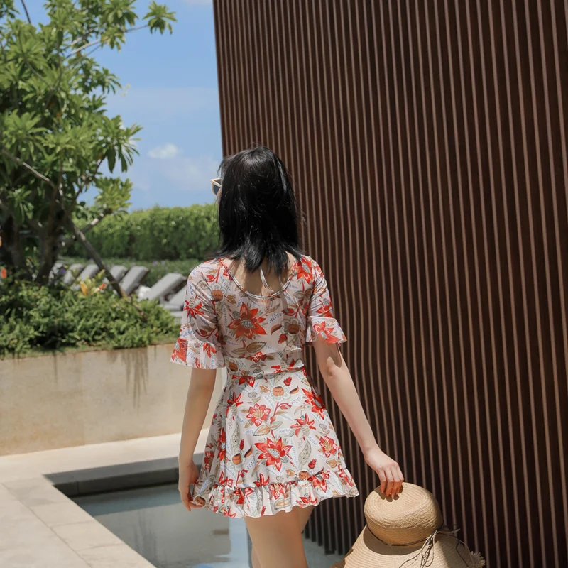 

STAERK skirt show thin chest big yards swimsuit size steel bracket together bubble hot spring resort female bathing suit