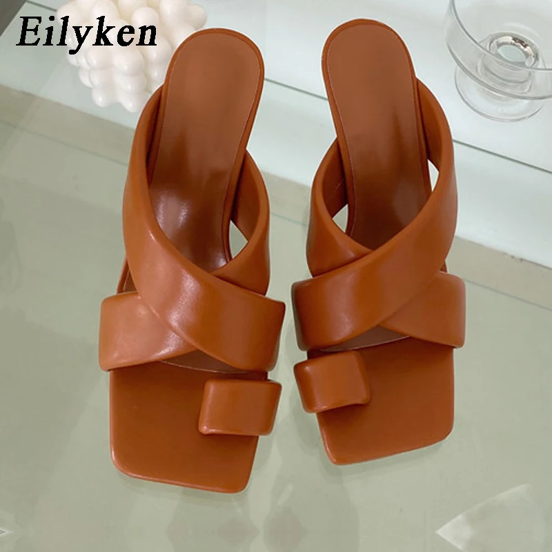 Eilyken/Новый дизайн Нескользящие женские шлепанцы с острым носком Элегантные на