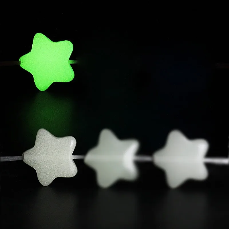 

Luminous Stone Pendant Highlight Luminous Stone Ornament DIY Natural Fluorite Necklace Men and Women Accessories Wholesale