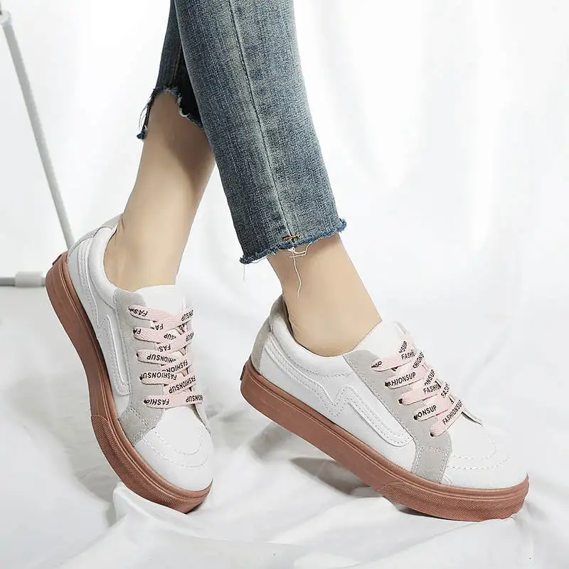 

Breathable sneakers women lightweight Sport sneakers woman Lace Up board Shoes running shoes Flats Women's sports shoes hot 209G