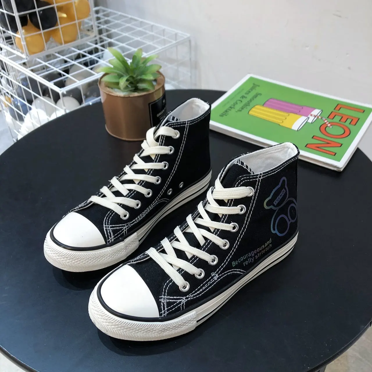 

Anime High Top Flats Canvas Shoes Summer Couple Student Sneakers Women's Trend Graffiti Hand Painted Cute Casual Sneakers Shoes