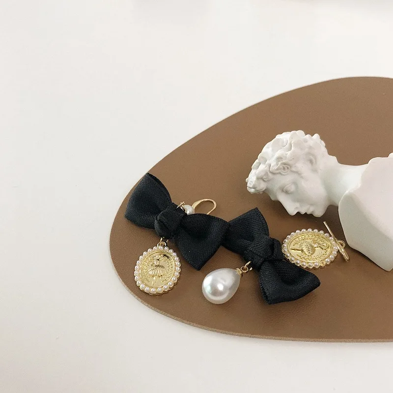 

TIMEONLY Vintage Black Color Cloth Bowknot Drop Earring Oval Metal Simulation Pearl Earring for Women Ladies Accessories French