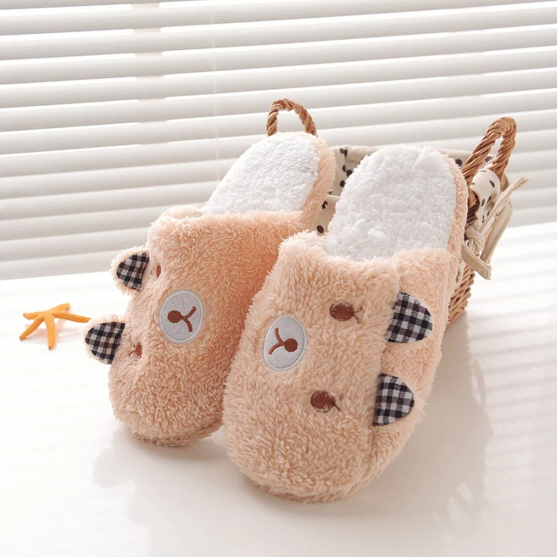 Зимние женские тапочки; домашняя обувь для женщин; Chinelos Pantufas Adulto; модные домашние тапочки на меху с милым медведем и Свинкой
