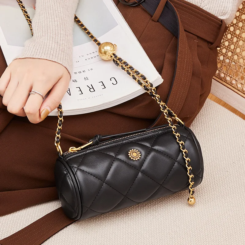

Landu Women's Bag 2021 New Fashion Simple Rhombic Chain Bag Women's Slung Leather Cylinder Bag.