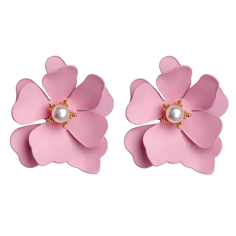 

100pcs/lot dreamy fresh flowers pearl flower earrings petal earrings in Europe and America