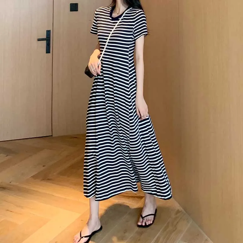 

Korean for Ladies Striped Dress 2021 summer new fashion Casual office dresses One-piece Women elegant Slim V-neck dress lady