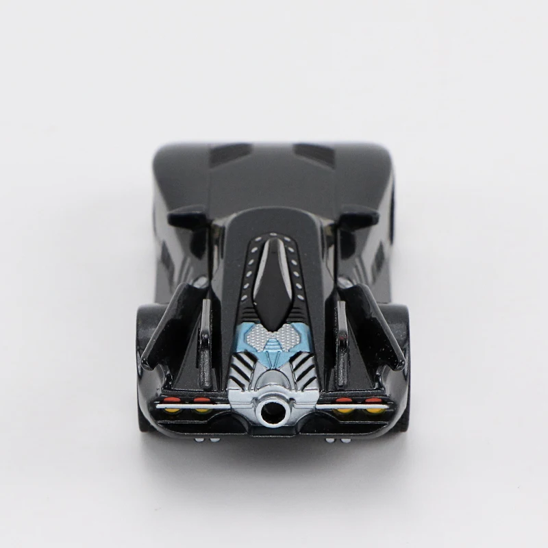 Художественная коллекция шасси DC COMICS 1:43 RD 2000 BATMOBILE & ручная роспись Статуэтка |