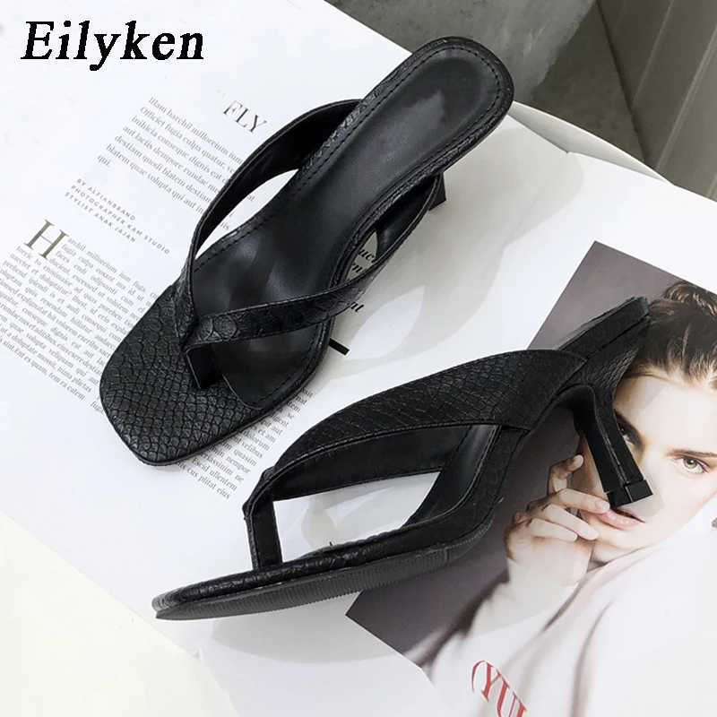Black Eilyken; сезон лето; модные дизайнерские вьетнамки из змеиной кожи; шлепанцы без задника; босоножки на среднем каблуке; пикантная женская элегантная обувь для отдыха; Новинка года - Цвет: Black