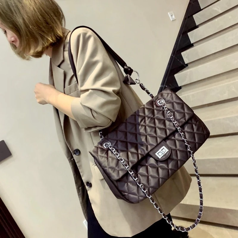 

Chain Bag Women 2021 New Canvas Shoulder Bag Large Capacity Travel Bag Quality Women Crossbody Bag Luxury Designer Handbag