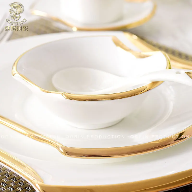 

European hand painted gold Western food plate steak tableware plate hotel ceramic products table set model room decoration