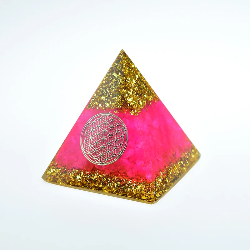 Orgonite Pyramid Ariel Anahata Chakra Natural Powder Crystal Improve Human Creativity Resin Pyramid Crafts Decoration