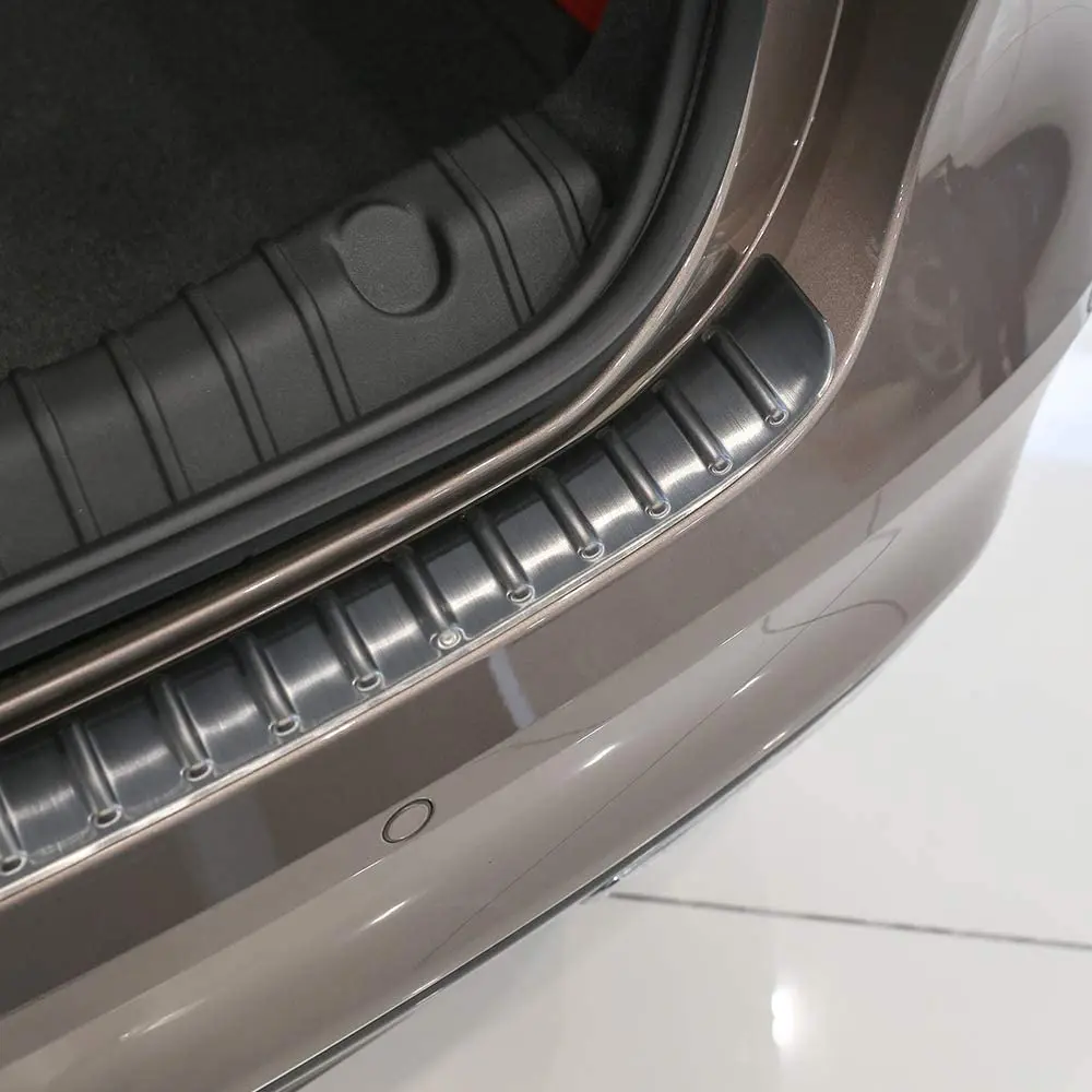 

304 Stainless Steel Exterior Rear Bumper Protector Plate For Jaguar XF 2016