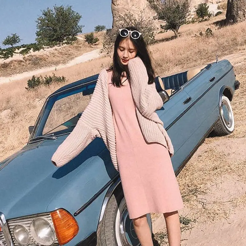 

Women Casual Solid Color Cardigan V-Neck Vintage Bat Sleeve Button Loose Long Sleeve Cardigan Warm Knit Tops
