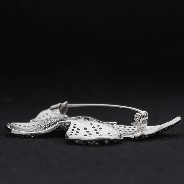 Сказочные Полный микро Паве CZ Бабочка Брошь Серебряный Тон Оловяшка Круглый