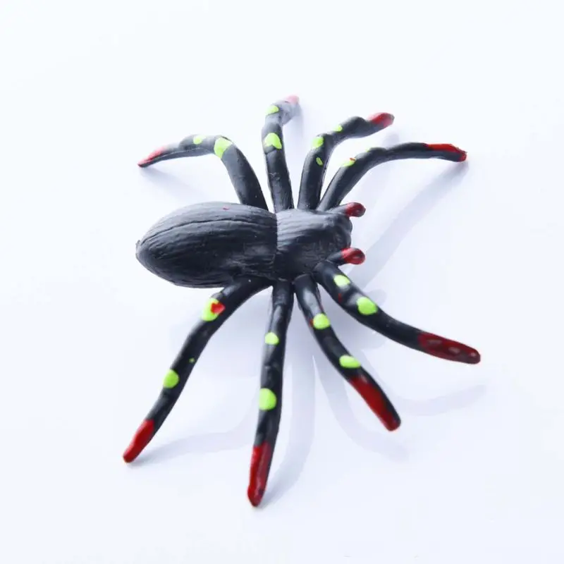 

60pcs/set Halloween Party Ornaments Prank Tricky Simulation Scary Spotted Spider G88E