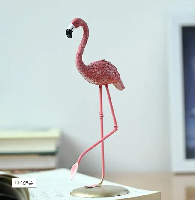 

Nordic most popular Flamingo resin Ornaments Bedside cabinet accessories
