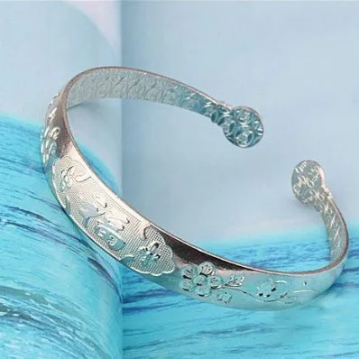 Открытый посеребренный браслет с надписью A Blessing изысканный геометрический