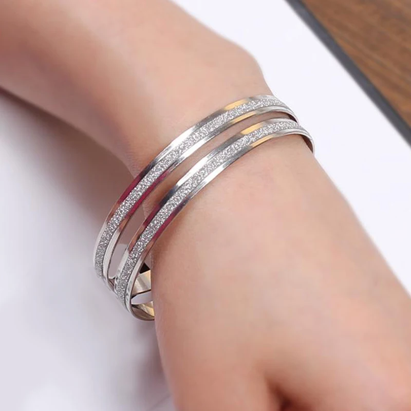 

Fashion Women Bangle Bracelet Party Elegant Bracelet Cuff Hoop Jewelry Girls Gift