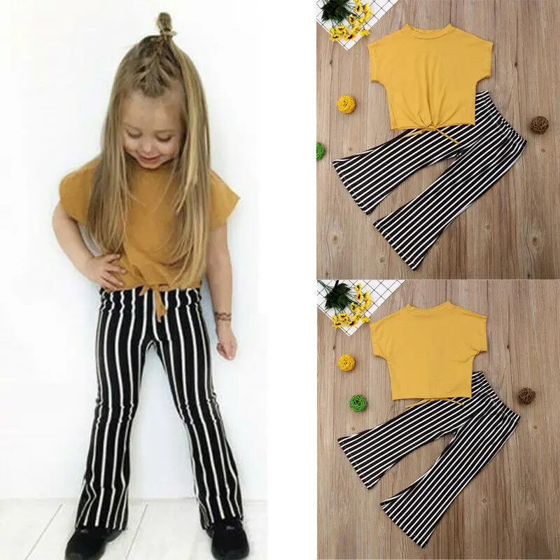 

Летняя свободная футболка для маленьких девочек