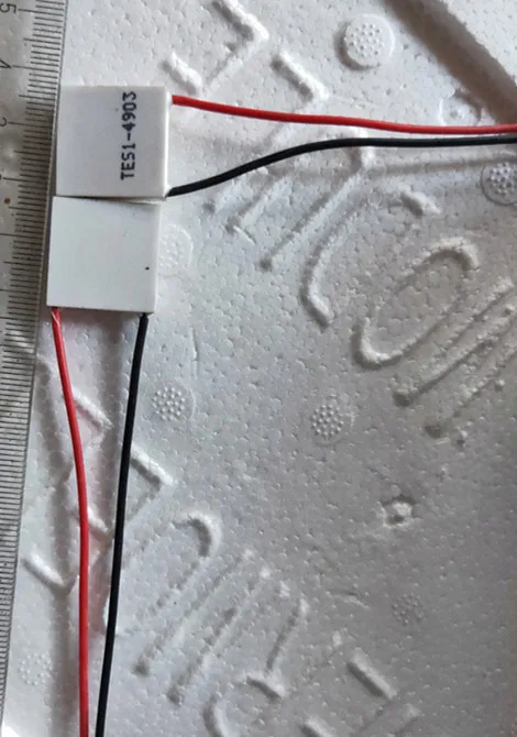 Полупроводниковый чип для холодильника охлаждения генерации