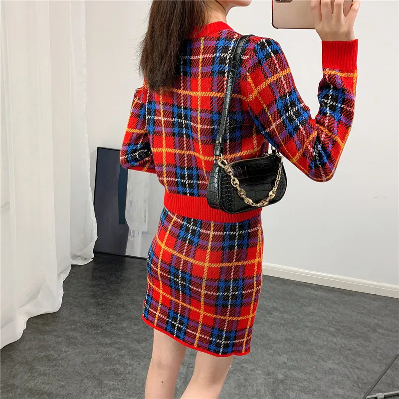 

2020 Spring Autumn Women Sets Fashion Contrast Color Plaids Single-breasted Knitted Cardigan Sweater And Skirt Two Piece Set