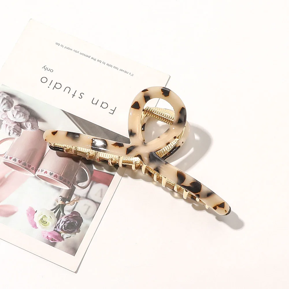 

Elegant Leopard Print Hair Clip Large Acetate Metal Grab Clip Retro Hair Claws for Women Girl Hair Accessories Hair Styling