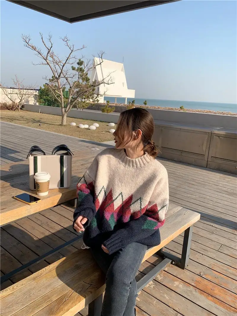 

Round neck pullover knitted sweater women 2020 loose and versatile color matching loose thick sweater top