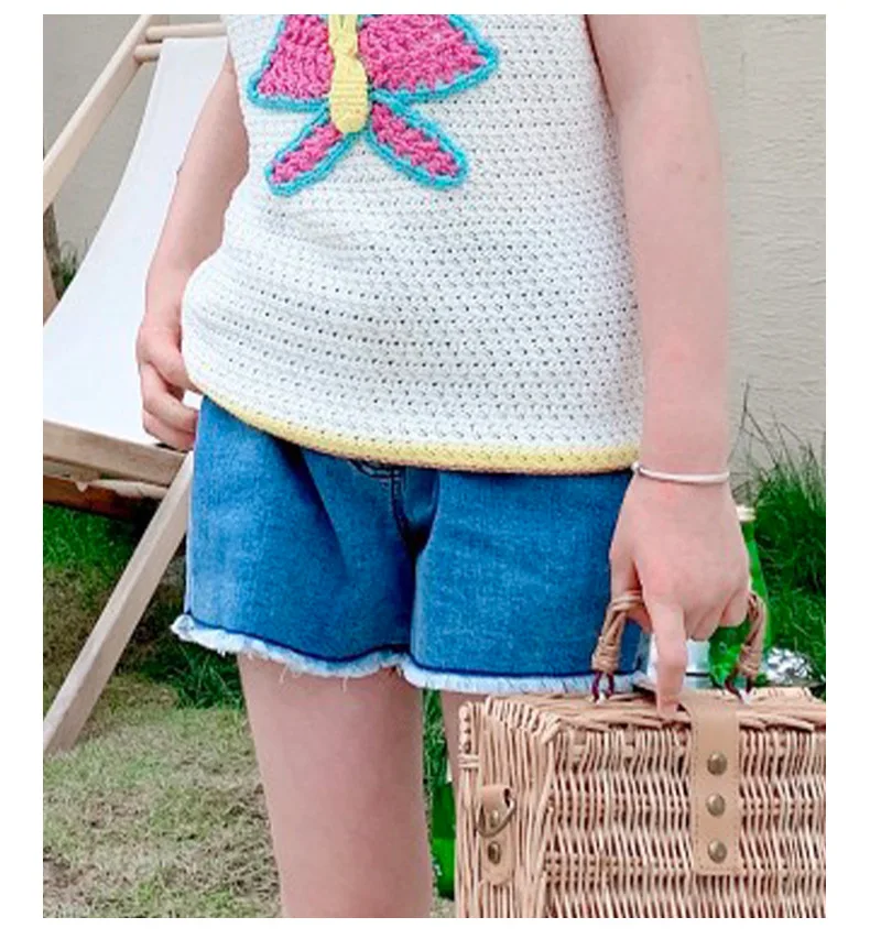 

Girls summer shorts high quality heavy crafted butterfly embroidery denim shorts Girls elastic pants