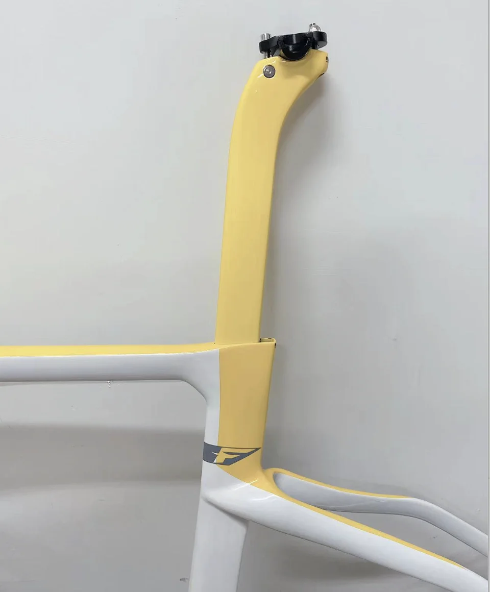 

2022 new carbon fiber road bike frame purple blue chameleon compatible electronic group mechanical group disc/rim brake