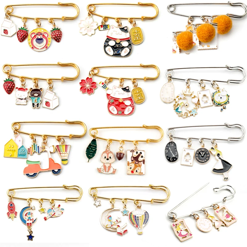 

Alice Rabbit Brooch Buckle Pin Cute Animal Squirrel Strawberry Pendants Safety Pins Women Children Bags Hat Cartoon pin