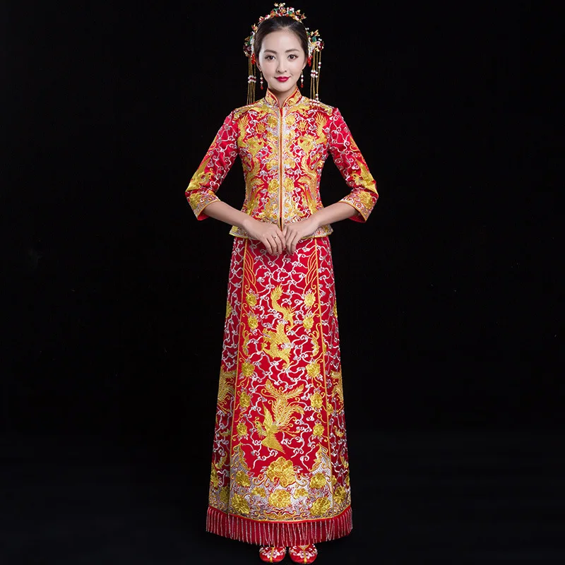 

Chinese Traditional Wedding Dress Long Embroidered Dragon And Phoenix Cheongsam Fashionable And Elegant Bride Red Classical Brid